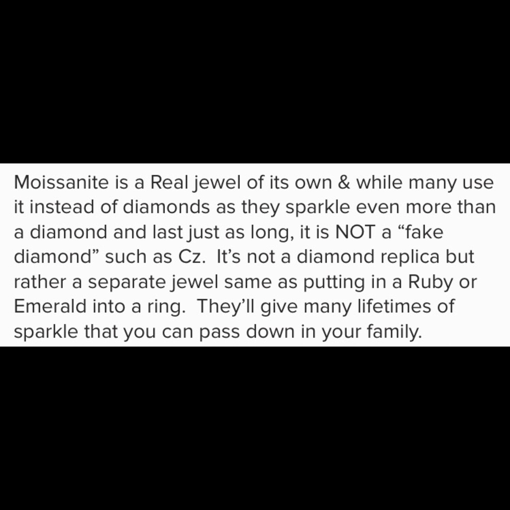 2ct D, VVS1 Moissanite Pendant w/ chain - Picture 5 of 6